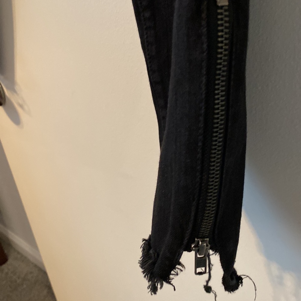 Torrid Ripped Jeans - Picture 4 of 4